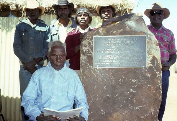 The image is taken at the plaque marking the handover of Wave Hill land, 16 August 1975.